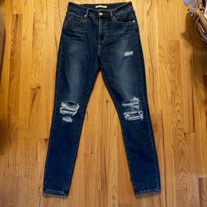 Levi’s 721 High Rise Skinny Jeans